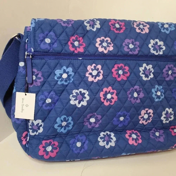 Vera Bradley Ellie Flowers Messenger Bag New with Tags - Picture 9 of 14